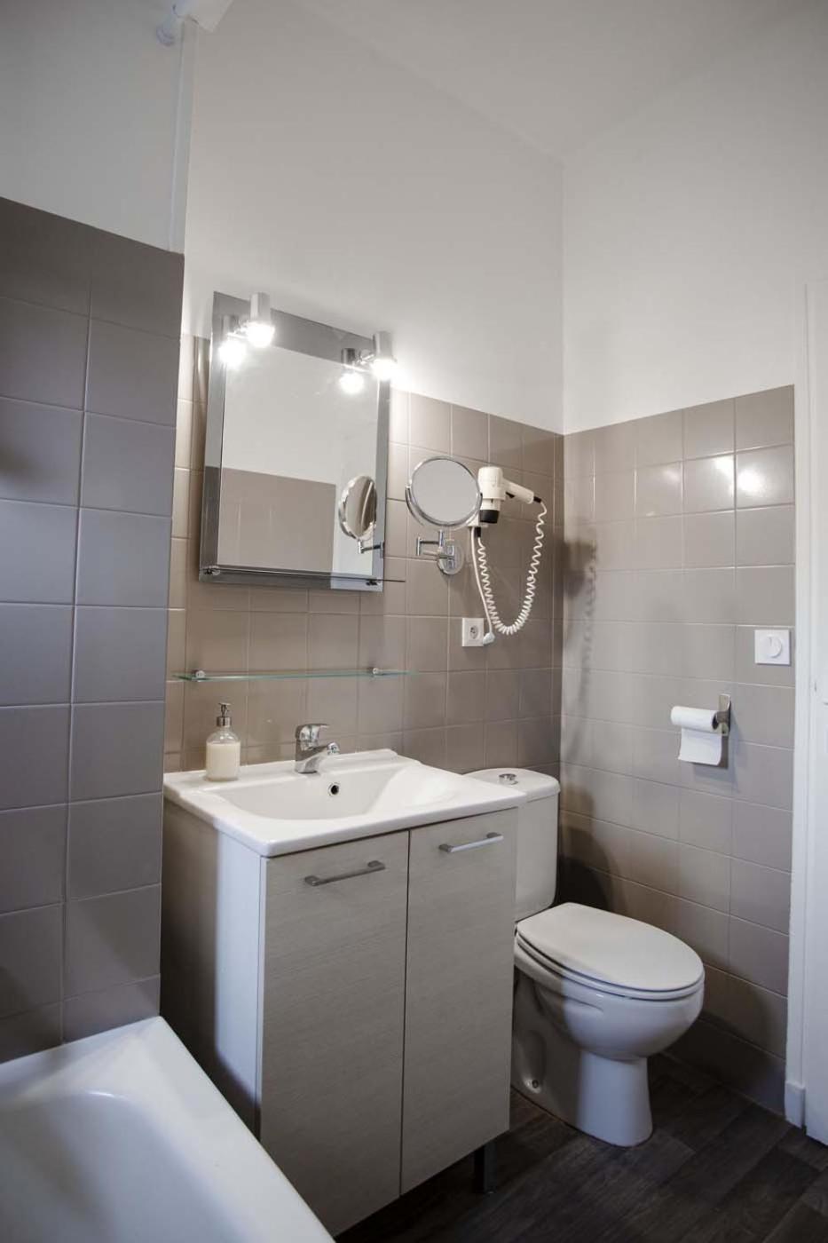 Residence Le Roc Fleuri Сен-Мало Номер фото